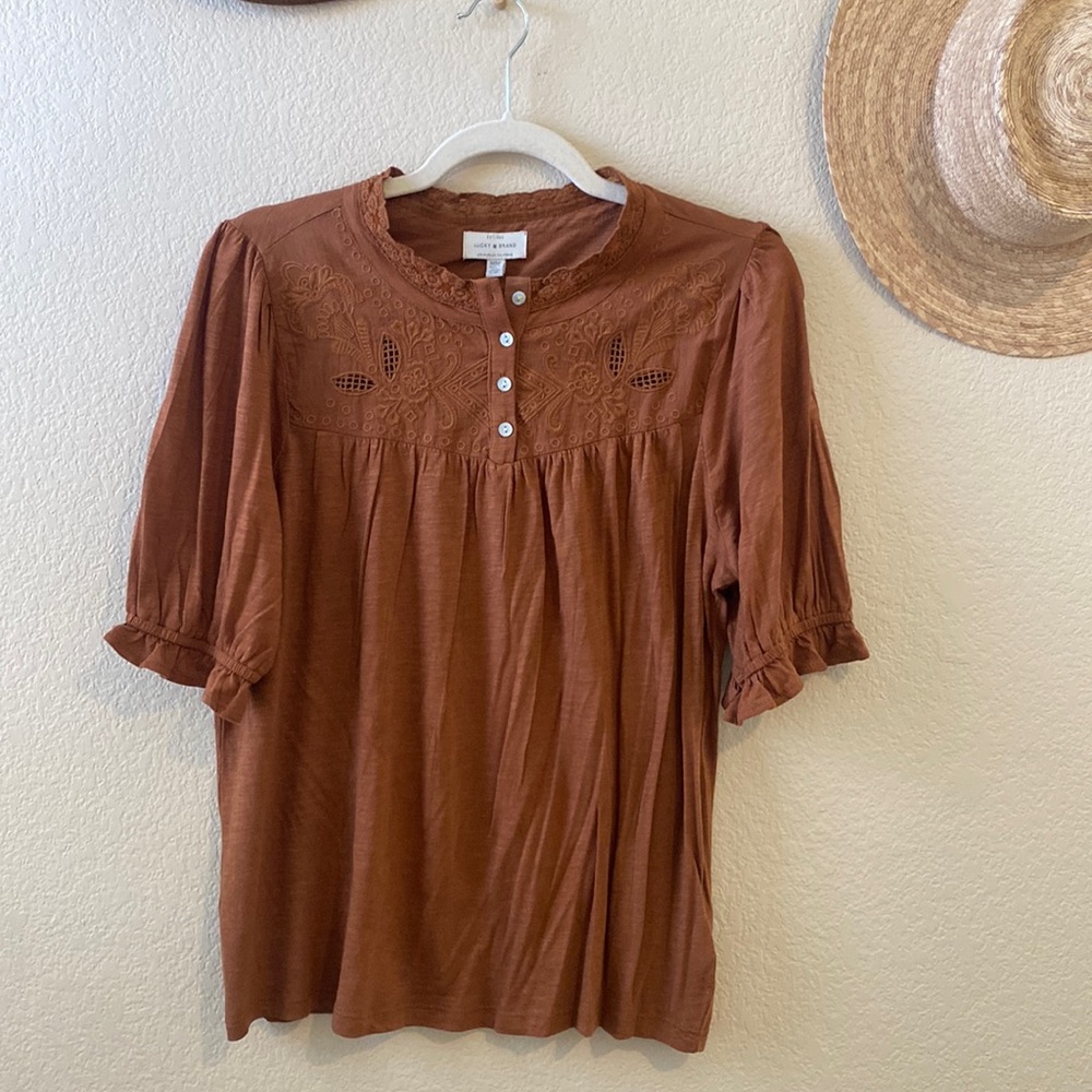 Lucky brand top